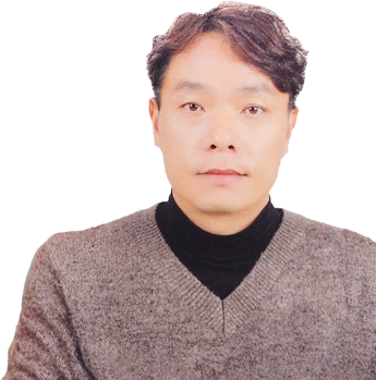김강우
